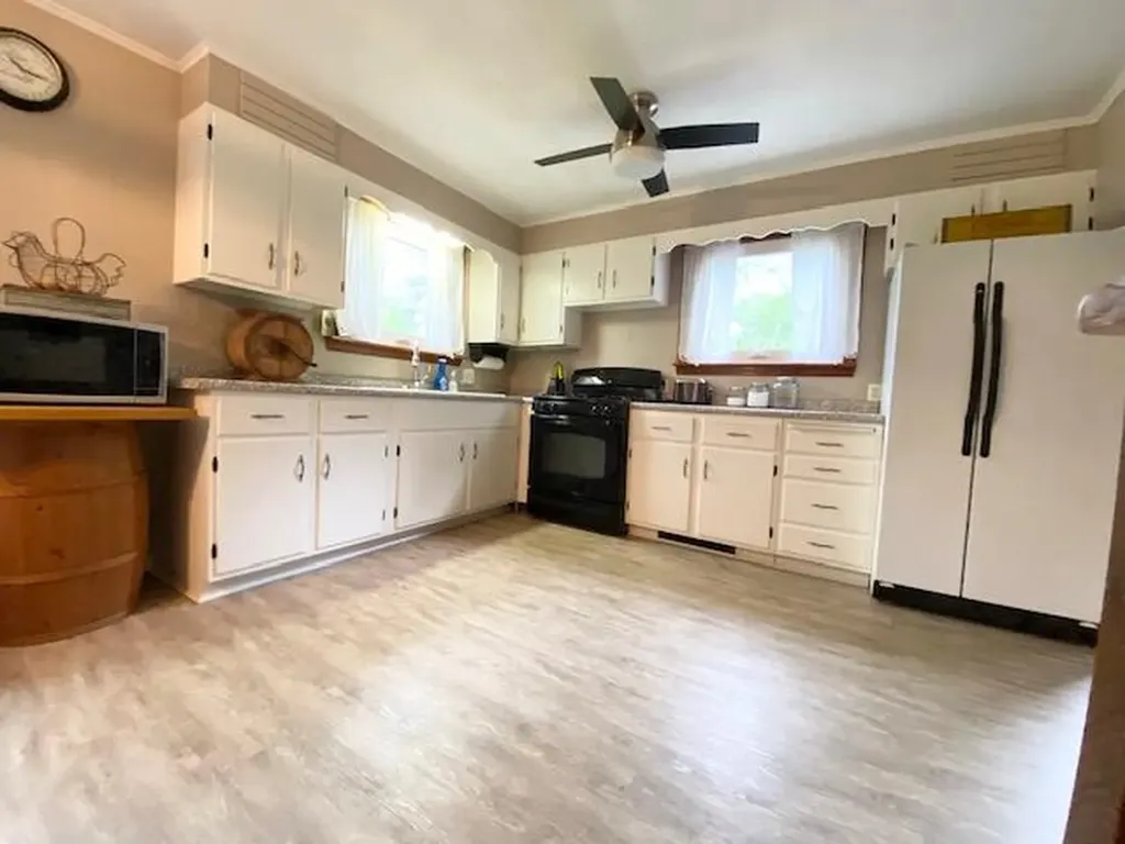 116 Mayhew Manor Road Greenville ME 04441