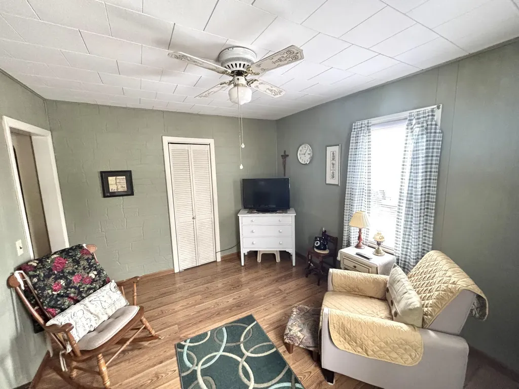 6 Winter Street Millinocket ME 04462