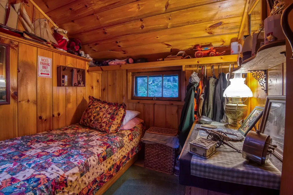 120 South Shore Drive Rangeley Plt ME 04970