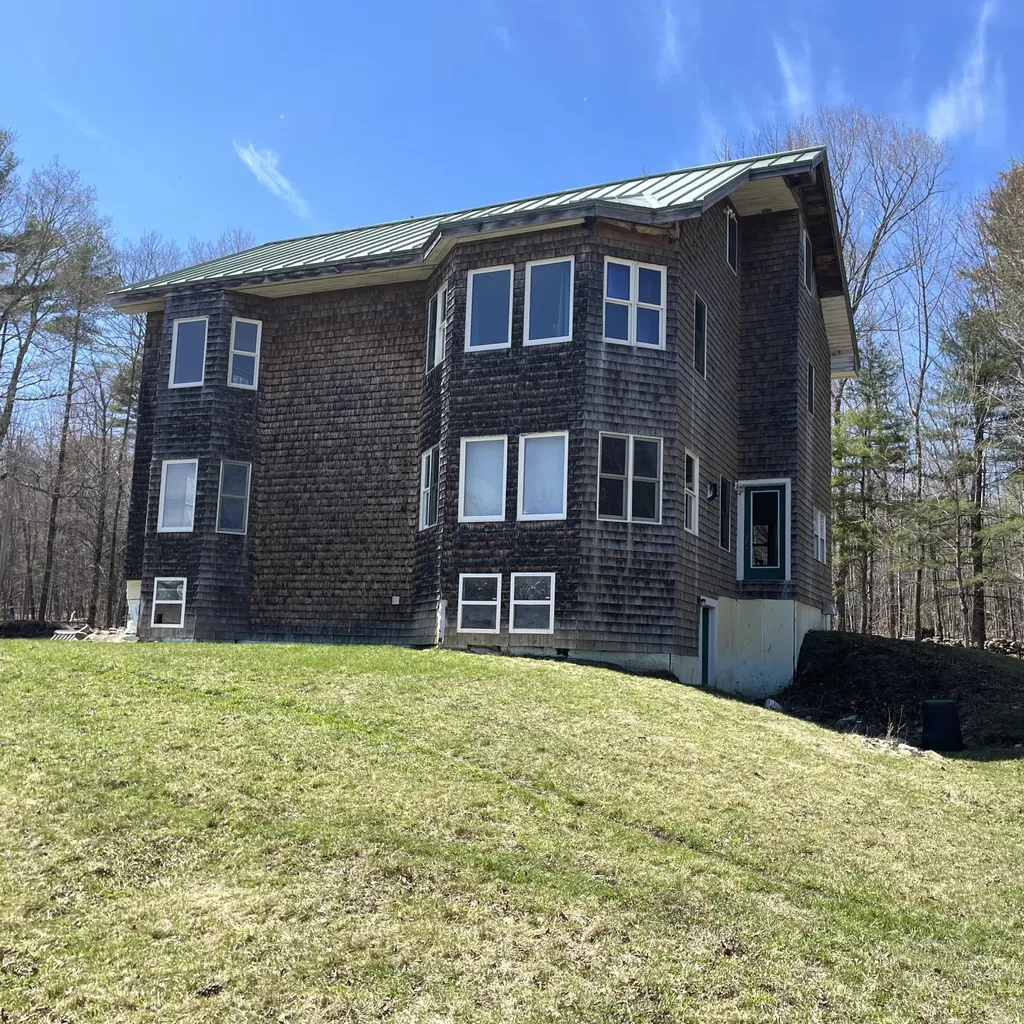 20 Bean Hill Harmony ME 04942