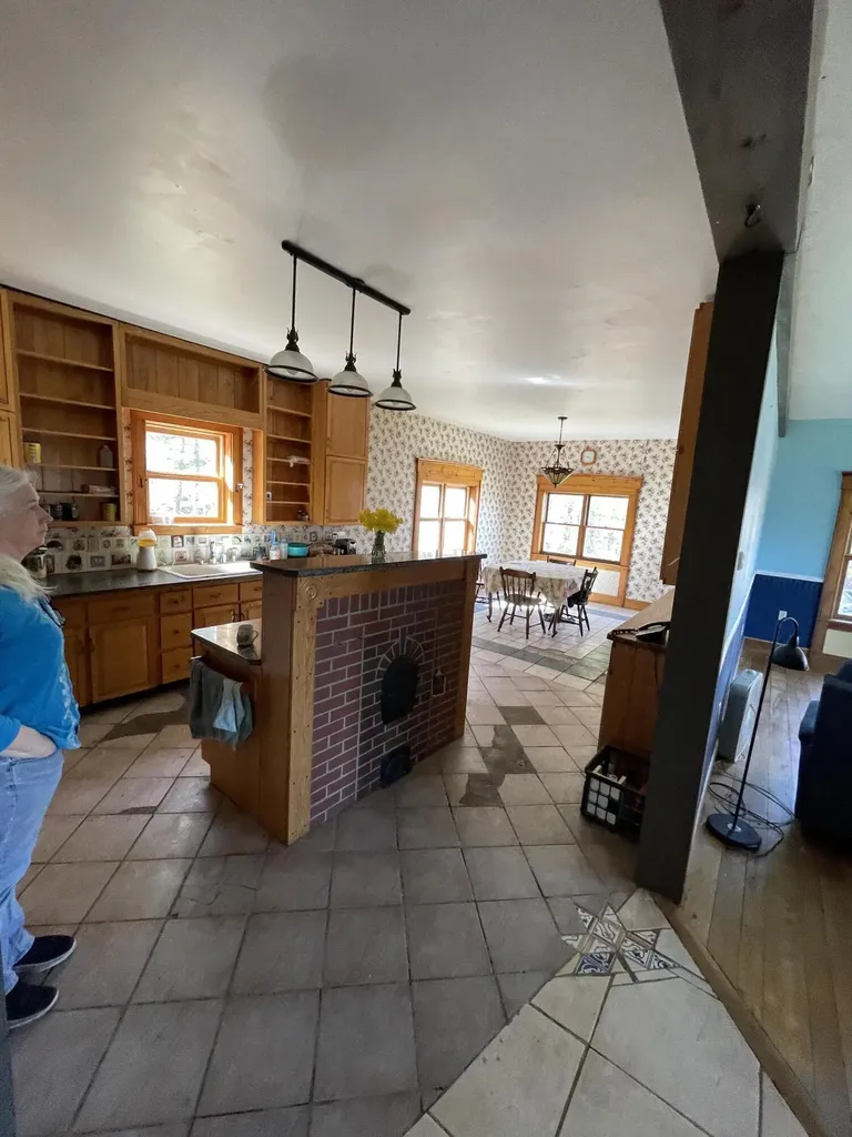 20 Bean Hill Harmony ME 04942