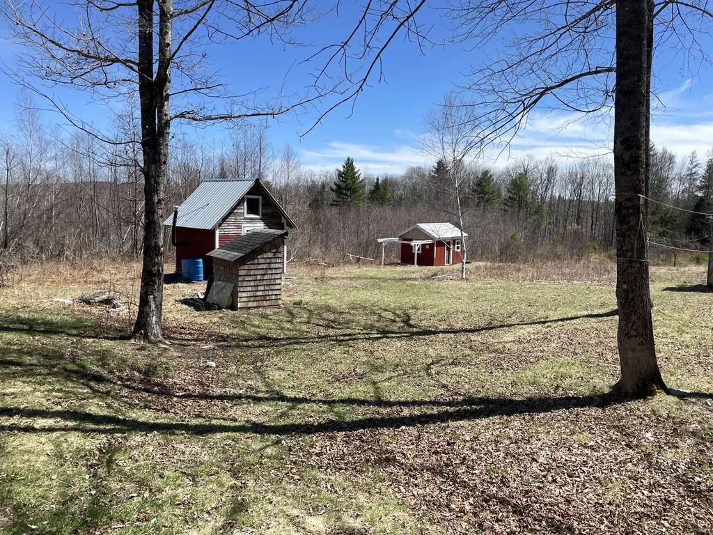 20 Bean Hill Harmony ME 04942