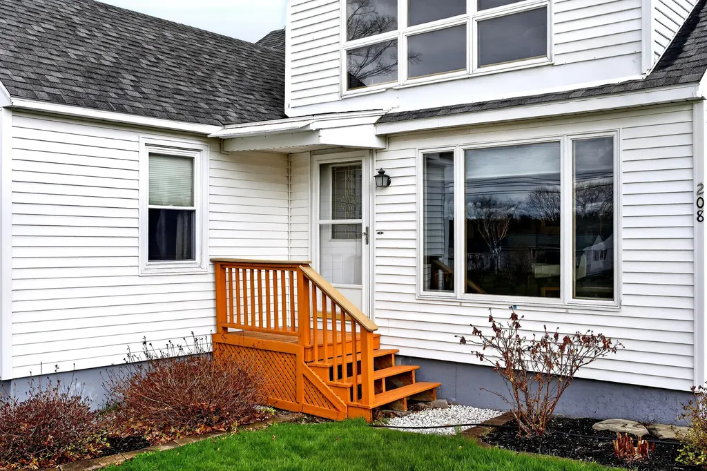 208 Windsor Street Randolph ME 04346
