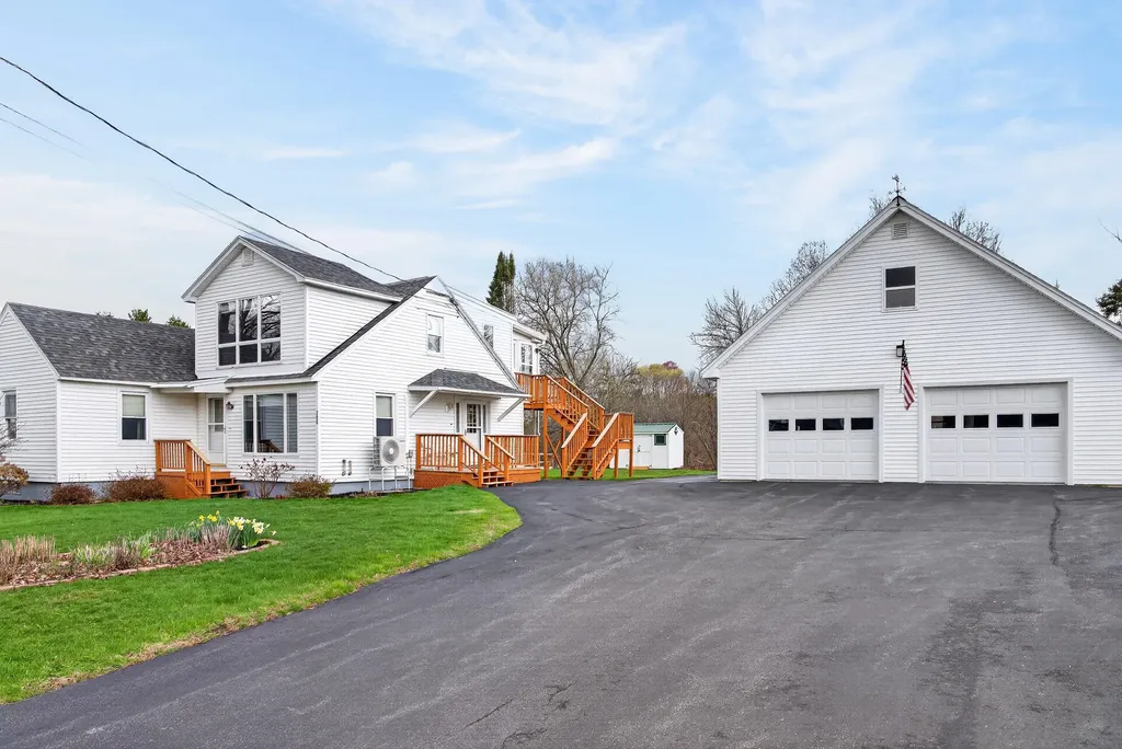 208 Windsor Street Randolph ME 04346
