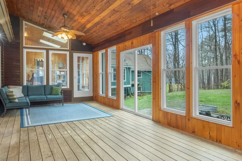 148 Spiller Hill Road Raymond ME 04071