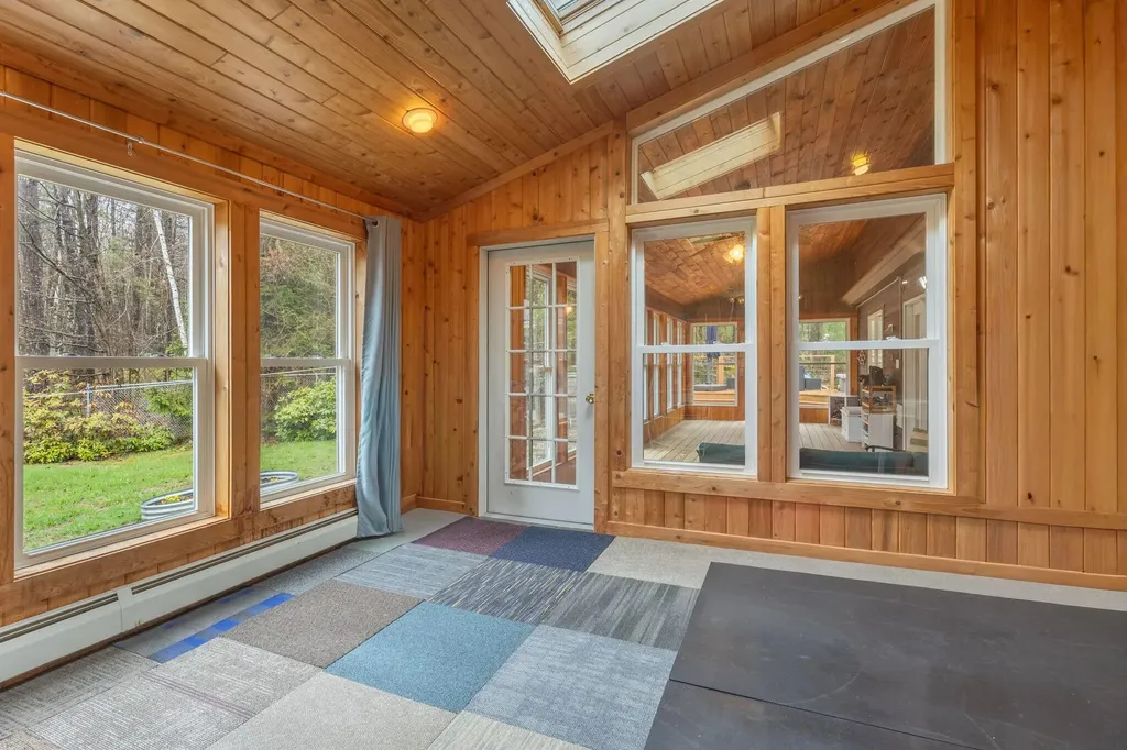 148 Spiller Hill Road Raymond ME 04071