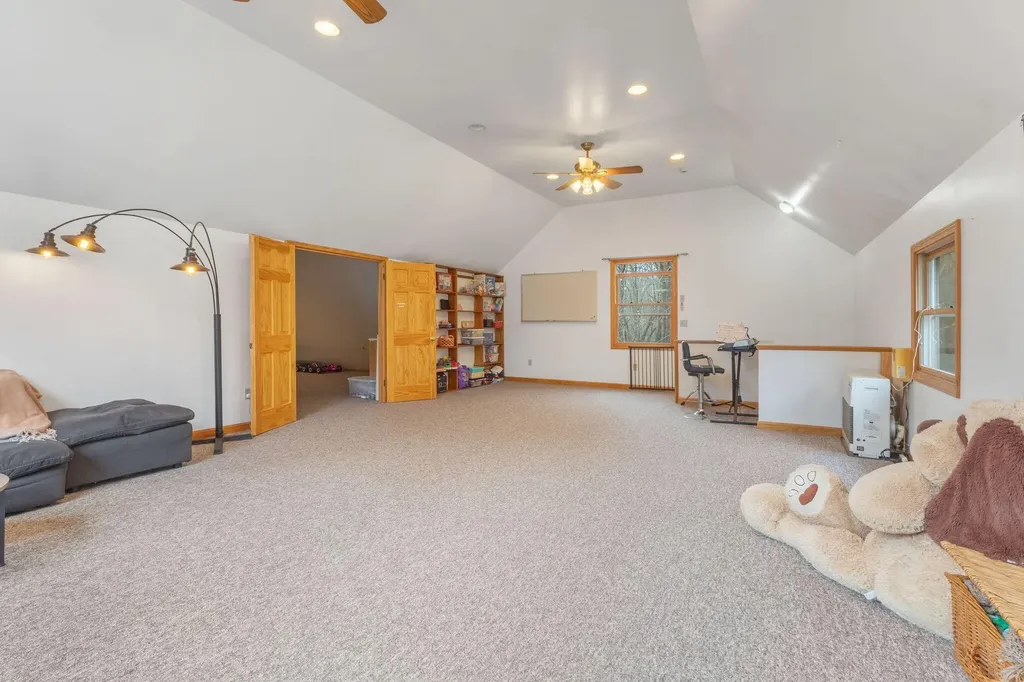 148 Spiller Hill Road Raymond ME 04071