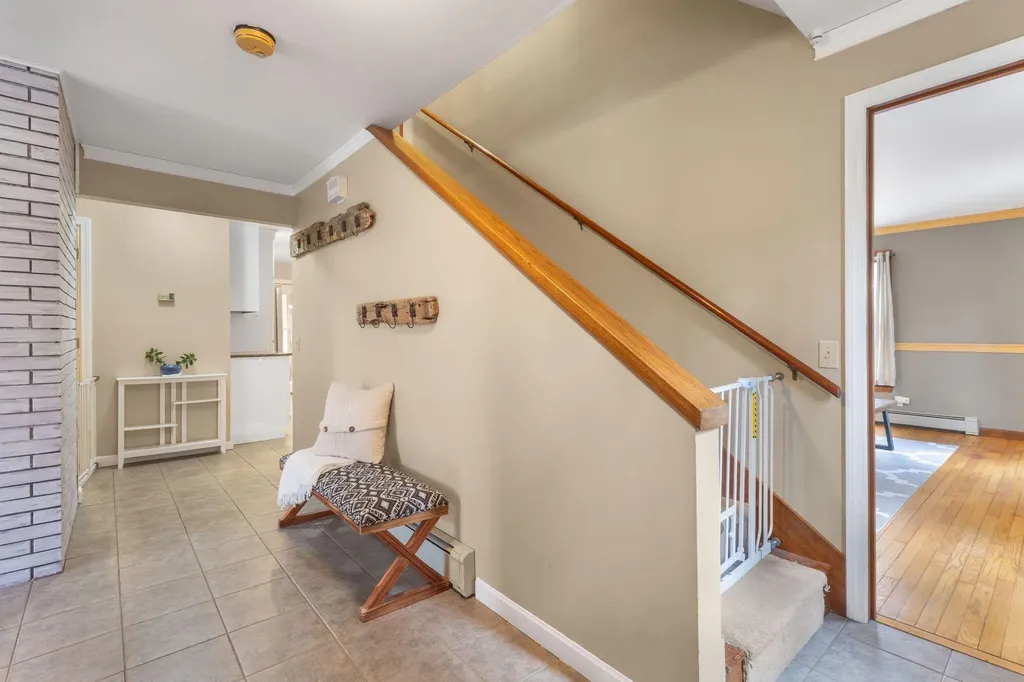 148 Spiller Hill Road Raymond ME 04071