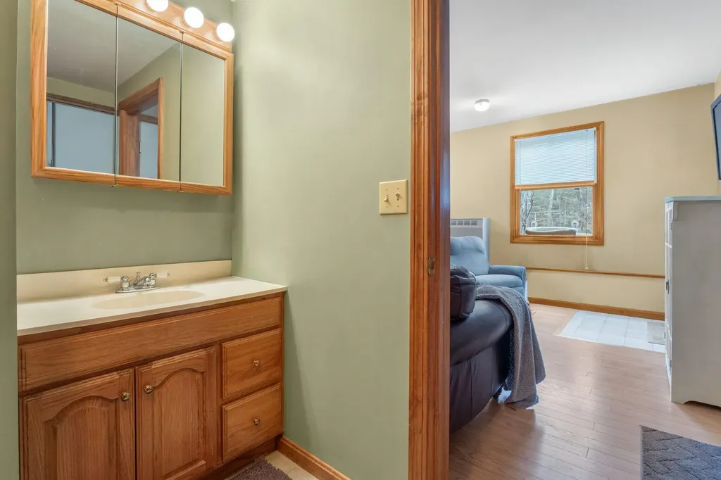 148 Spiller Hill Road Raymond ME 04071