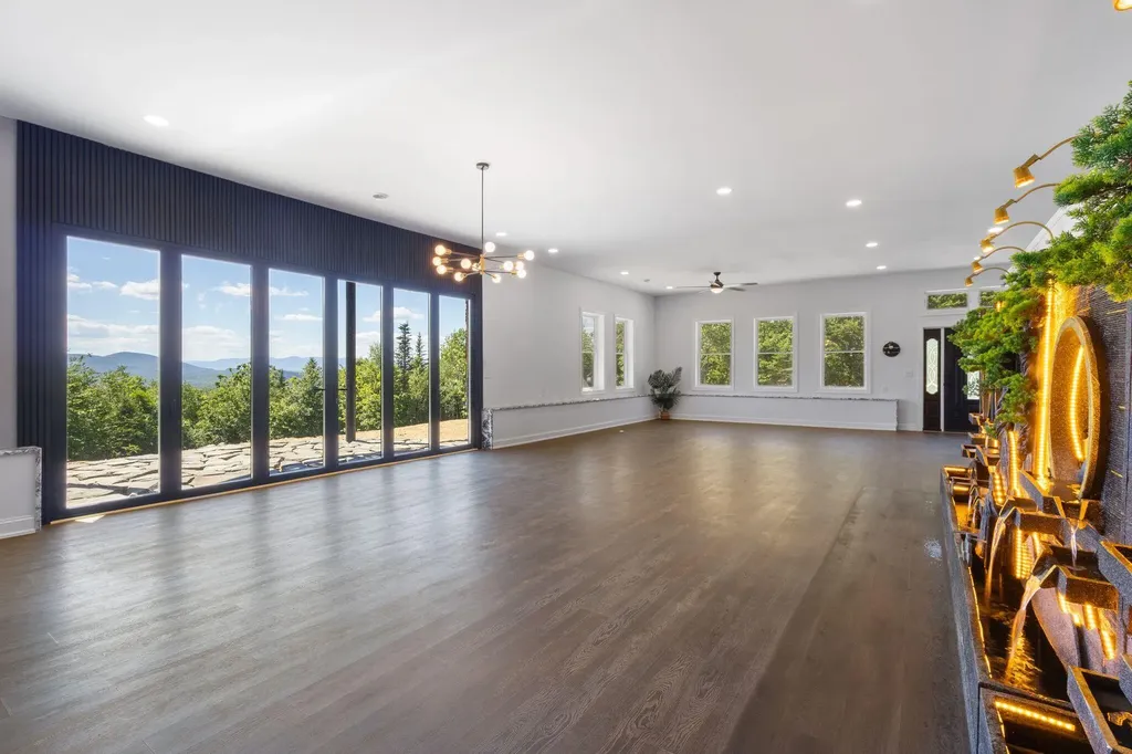 219 Outlook Road Woodstock ME 04219