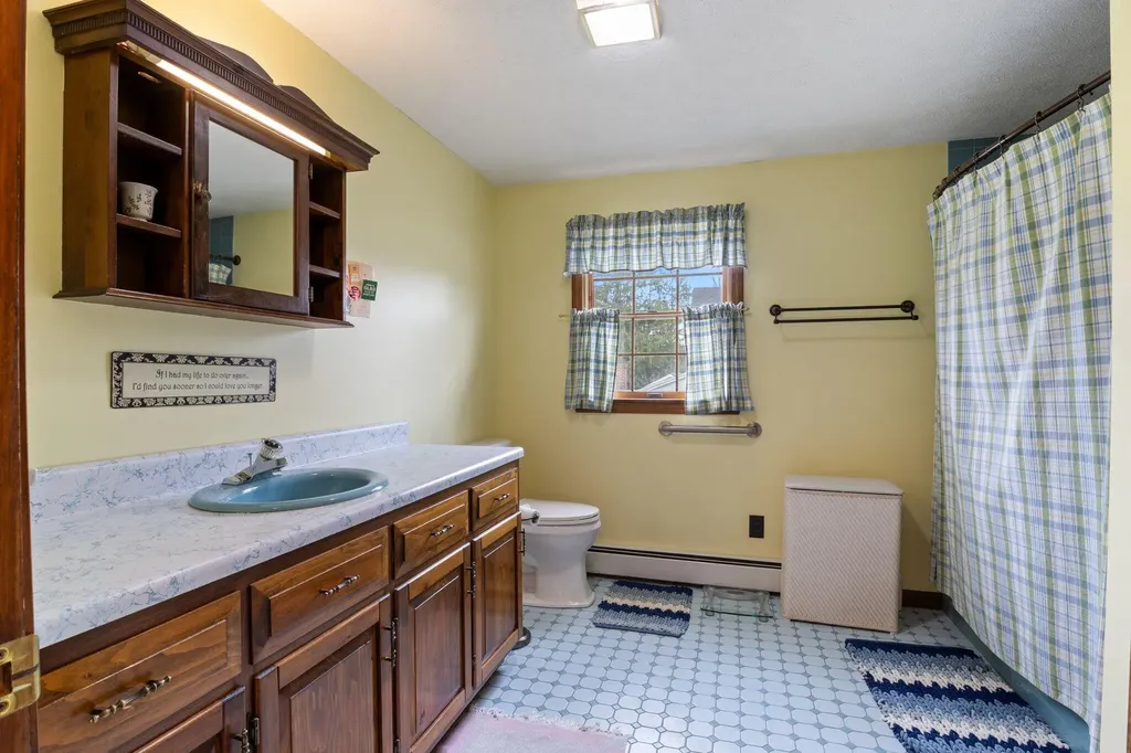 66 Summer Street Porter ME 04068