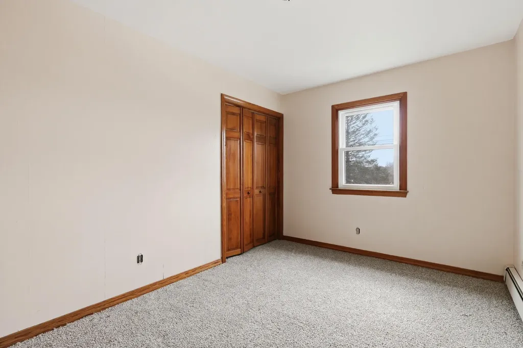 1594 Bangor Road Clinton ME 04927