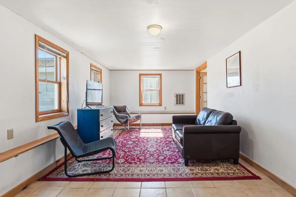 54 Shelton Avenue York ME 03909