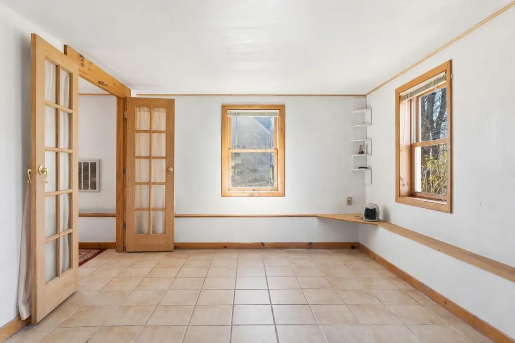 54 Shelton Avenue York ME 03909