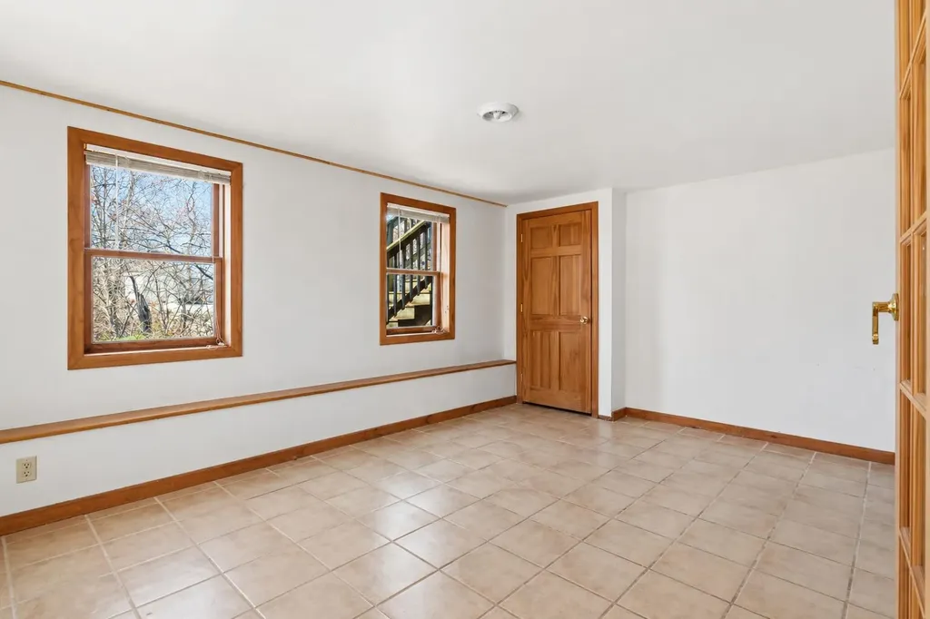 54 Shelton Avenue York ME 03909
