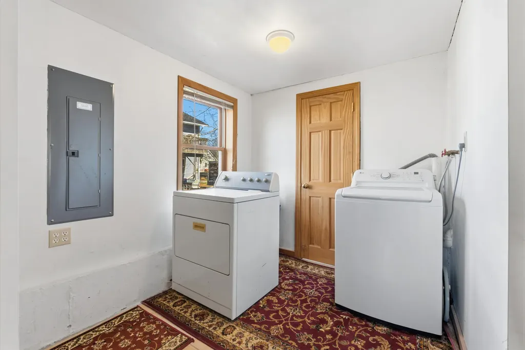 54 Shelton Avenue York ME 03909