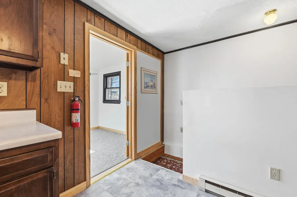 54 Shelton Avenue York ME 03909