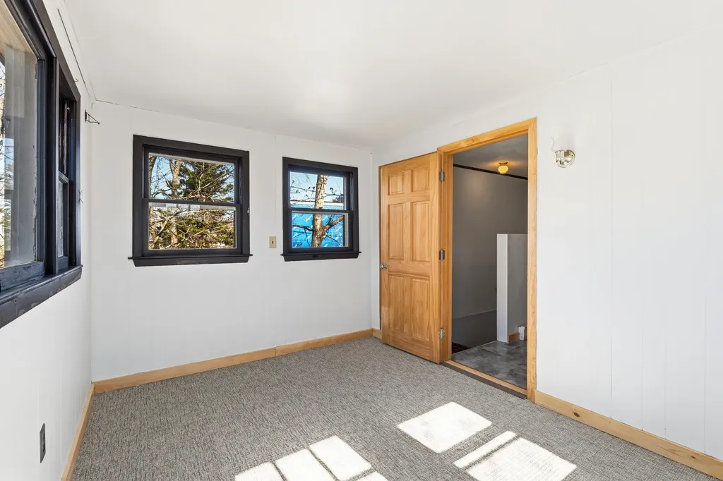 54 Shelton Avenue York ME 03909