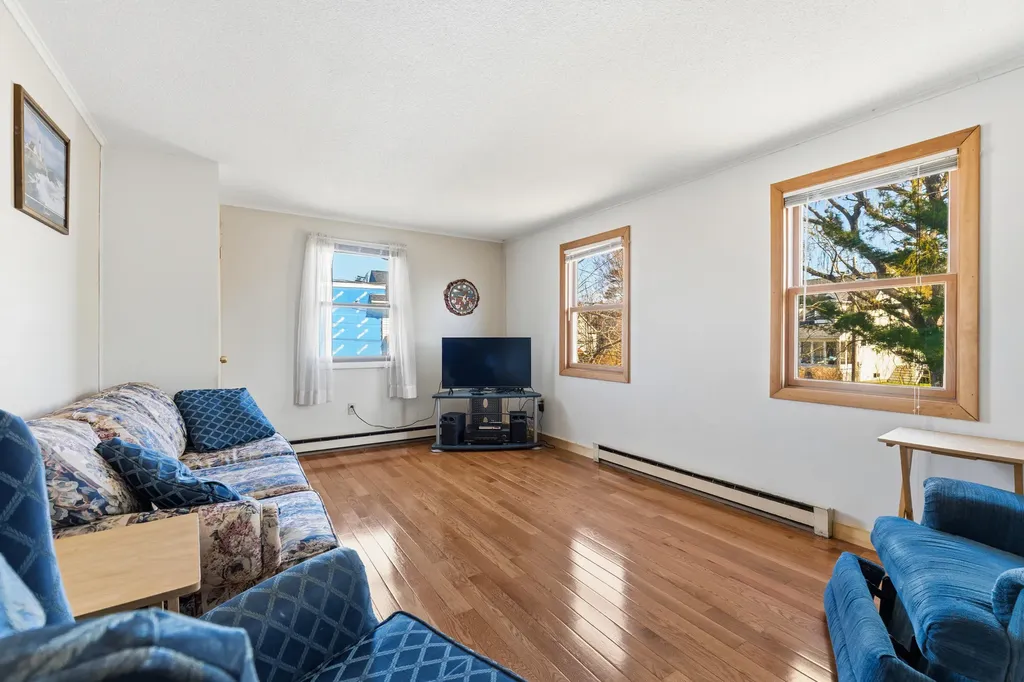 54 Shelton Avenue York ME 03909