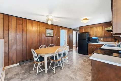 54 Shelton Avenue York ME 03909