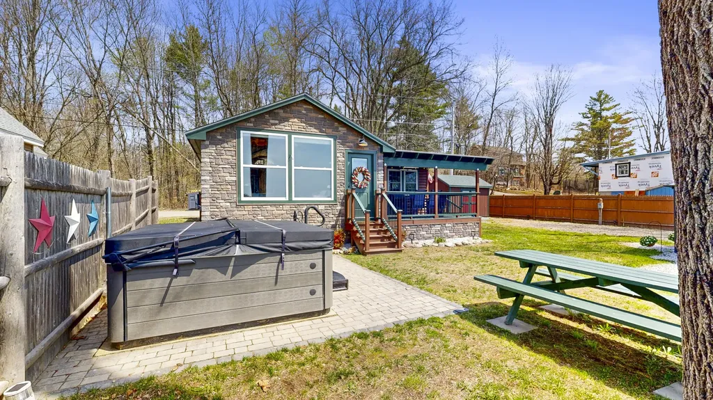 50 F Sanborn Road Sabattus ME 04280