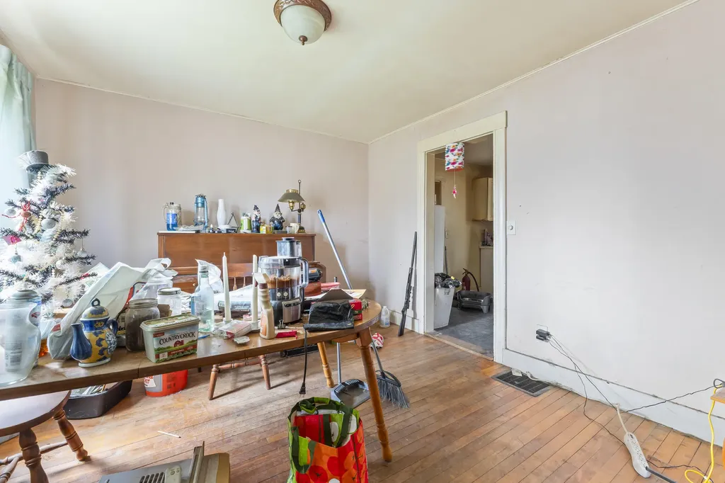24 Park Avenue Auburn ME 04210