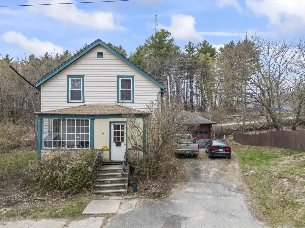 24 Park Avenue Auburn ME 04210