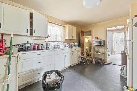 24 Park Avenue Auburn ME 04210