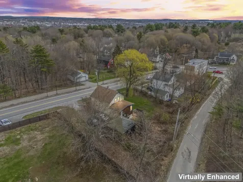 24 Park Avenue Auburn ME 04210