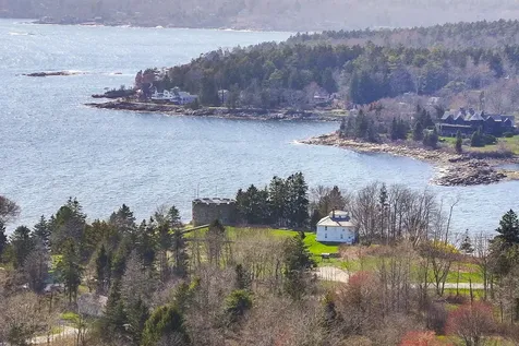 178 Huddle Road Bristol ME 04554
