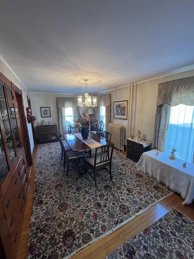 428 Mullen Road Newport ME 04953