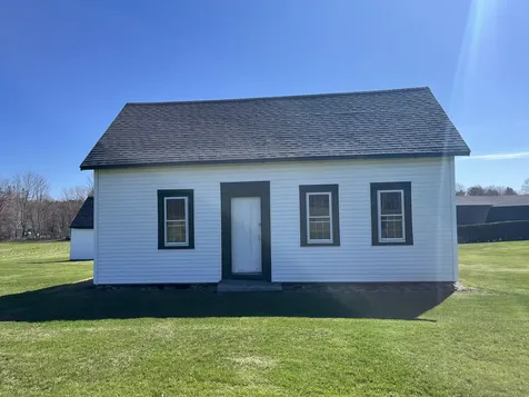428 Mullen Road Newport ME 04953