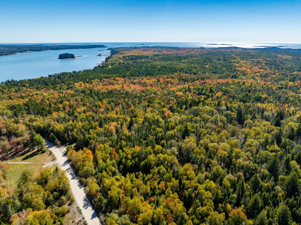 47/48D Duck Cove Road Roque Bluffs ME 04654