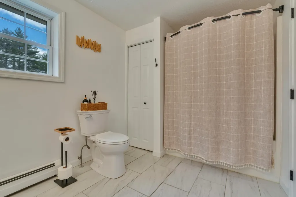 360 River Road Standish ME 04084