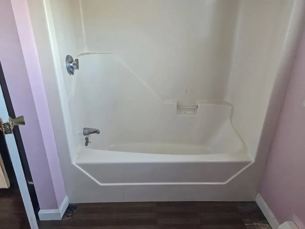 108 Maple Lane Poland ME 04274