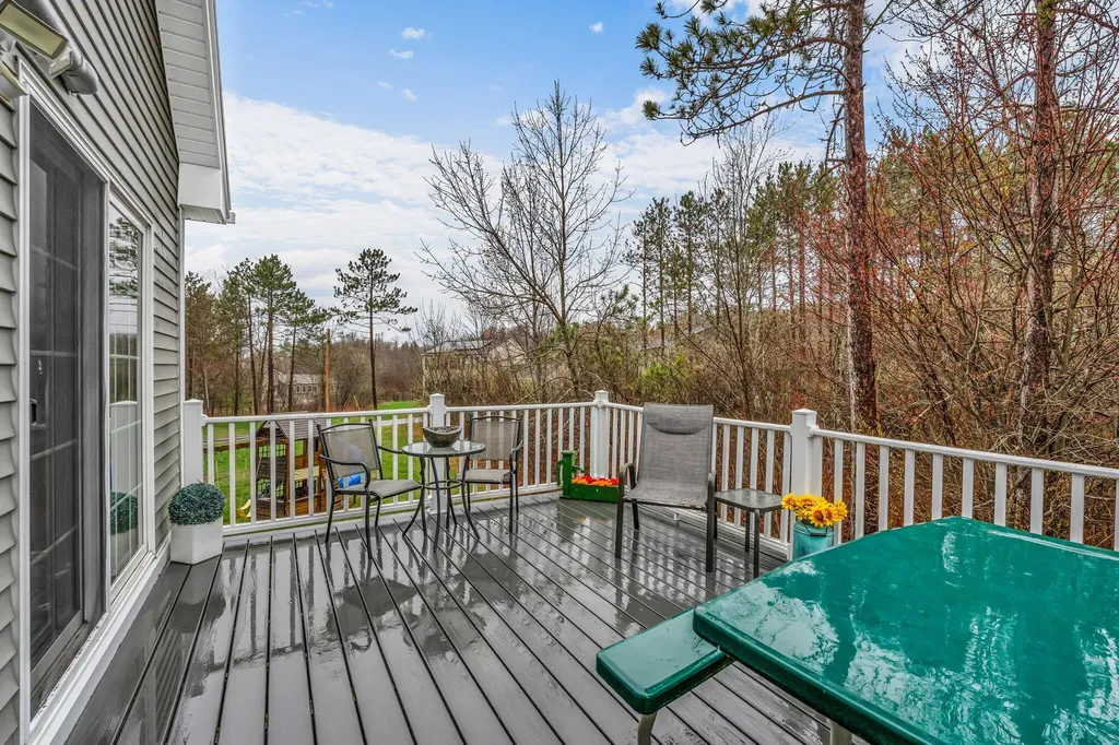 19 Deer Pond Lane Bangor ME 04401