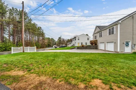 19 Deer Pond Lane Bangor ME 04401