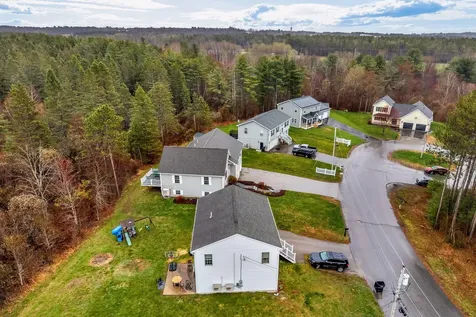 19 Deer Pond Lane Bangor ME 04401