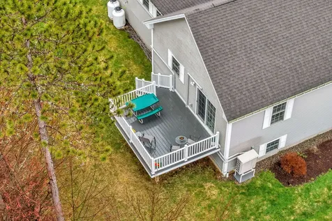 19 Deer Pond Lane Bangor ME 04401
