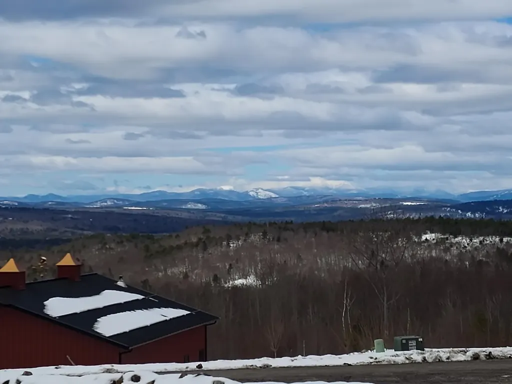 79 Scenic Heights Drive Oxford ME 04270