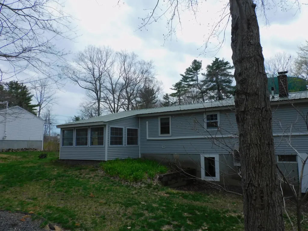 5 Camden Avenue York ME 03909