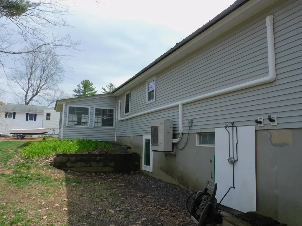 5 Camden Avenue York ME 03909