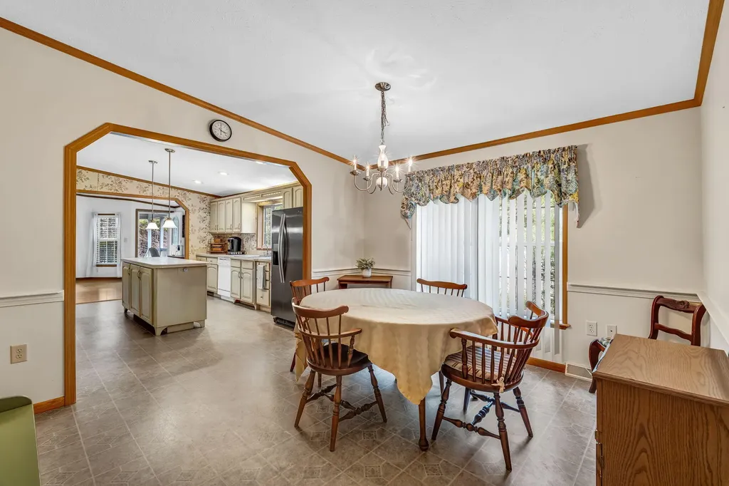 815 Alfred Road Arundel ME 04046