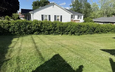 2 Nancy Street Lewiston ME 04240