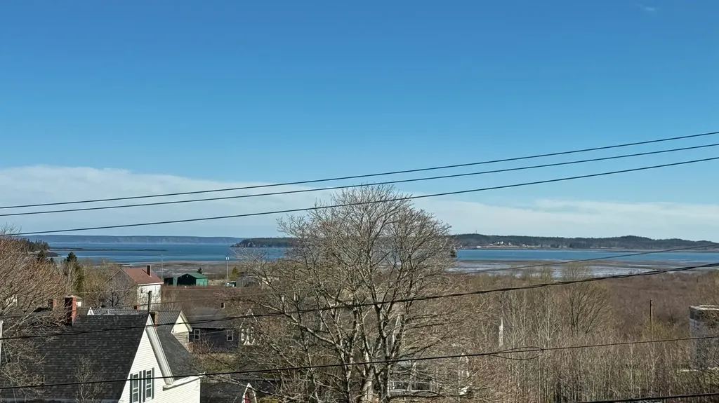 35 Washington Street Lubec ME 04652