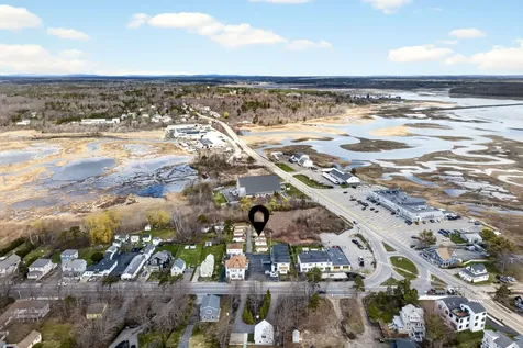 9 E Grand Avenue Scarborough ME 04074