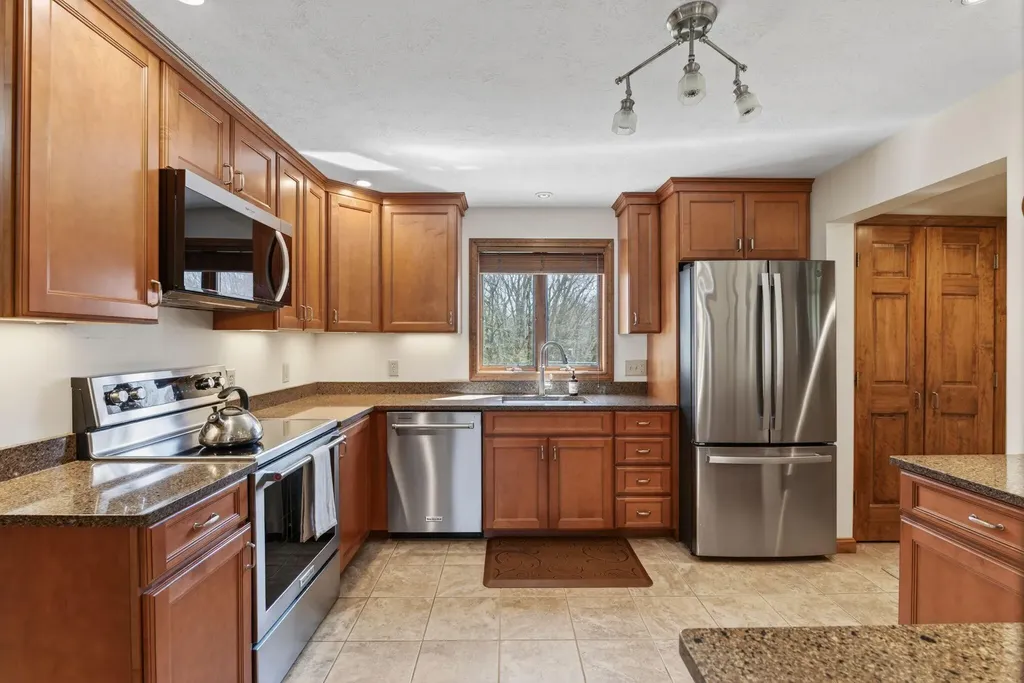 257 Coombs Road Brunswick ME 04011