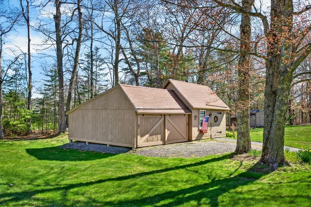 257 Coombs Road Brunswick ME 04011
