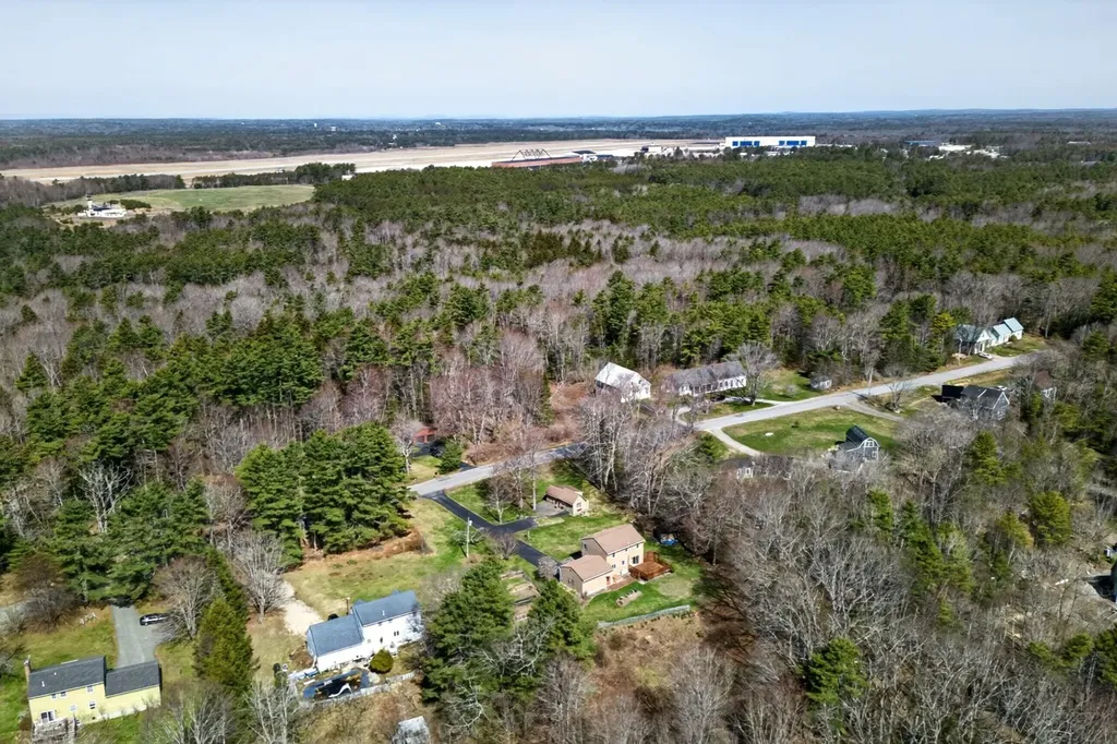 257 Coombs Road Brunswick ME 04011