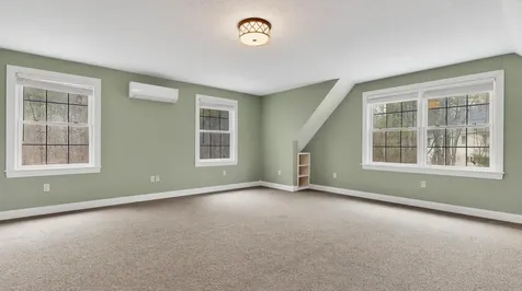 8 Landmark Road Scarborough ME 04074